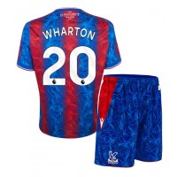 Crystal Palace Adam Wharton #20 Heimtrikotsatz Kinder 2024-25 Kurzarm (+ Kurze Hosen)